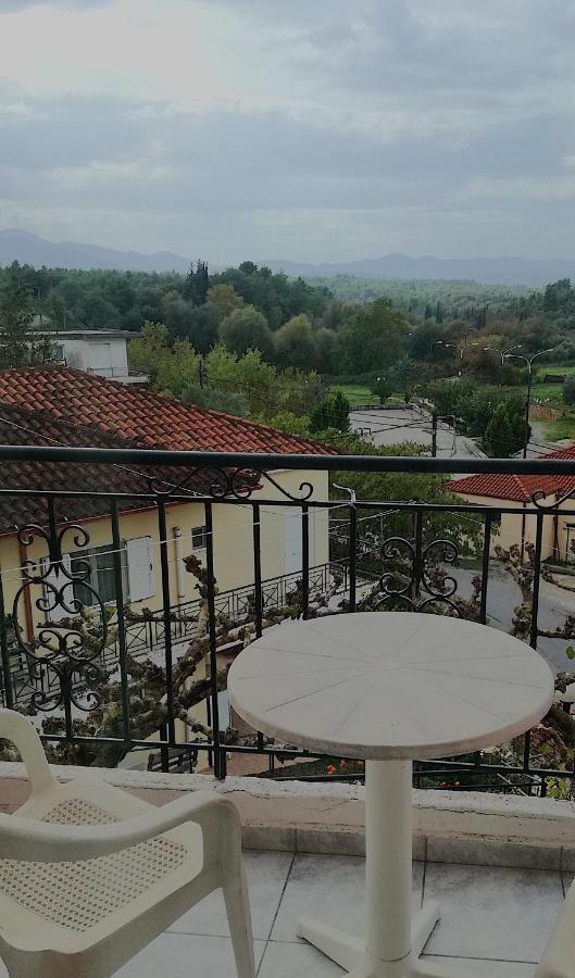 Ξενοδοχείο "Ηραία" Loutra  Luaran gambar